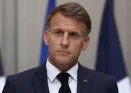 Macron Appelle les Pays du G7 à "Agir de Manière Concertée" pour Faire Baisser les Prix du Gazole