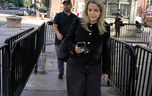 Accès Interdit À La Maison Blanche Pour CNN, MS ​NOW Et Politico