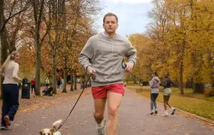 Everybody Wants to F*ck Me review – Taron Egerton is hounded in sharp-toothed dating nightmare