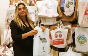 Kadın girişimci ürettiği bez çantaları Avrupa ve Orta Doğu'ya ihraç ediyor