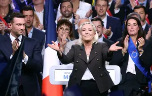 Marine Le Pen irrumpe en las presidenciales como la "ultrafavorita"