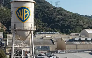 Rachat de Warner Bros : L'Accord Entre Paramount et 12 États Américains Validé par une Juge