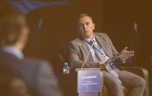 Takım uydulara ilişkin son gelişmeler "Bağlantısallığın Yeni Çağı Forumu"nda ele alındı