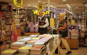 Ticaret Bakanlığı ekipleri yeni eğitim öğretim yılı öncesi kırtasiye ve okul ürünlerini denetledi