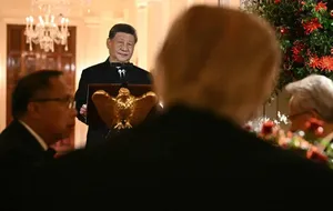 Trump y Xi Jinping Brindan por UN Mundo Que Ya No Cabe en una Sola Superpotencia