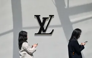 Ventes en Baisse, Image Écornée... Pourquoi LVMH N'Est Plus L'Alpha et L'Omega du Luxe en Chine