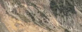 Al Menos Cuatro Muertos y 12 Desaparecidos Tras una Avalancha en Nepal
