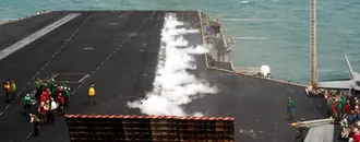 Otro Portaaviones Estadounidense, Rumbo al Golfo Pérsico: ¿Movimiento Táctico o Regreso A la Guerra con Irán?