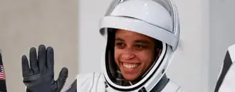 Spacex Flight Led by First Black Female Commander Sets US Speed Record