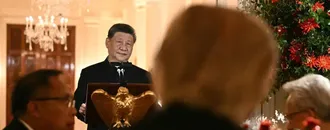Trump y Xi Jinping Brindan por UN Mundo Que Ya No Cabe en una Sola Superpotencia