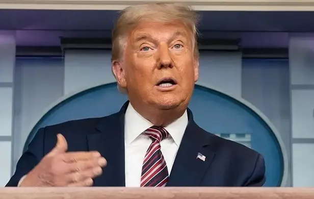 ABD Başkanı Trump: Hürmüz Boğazı'nın ismi 'Trump Boğazı' olsun