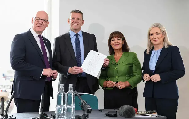 Los líderes independentistas de Escocia, Gales e Irlanda del Norte intensifican la presión sobre Londres: "La época de Westminster está llegando a su fin"