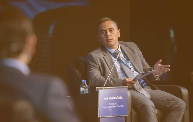 Takım uydulara ilişkin son gelişmeler "Bağlantısallığın Yeni Çağı Forumu"nda ele alındı Takım uydulara ilişkin son gelişmeler "Bağlantısallığın Yeni Çağı Forumu"nda ele alındı