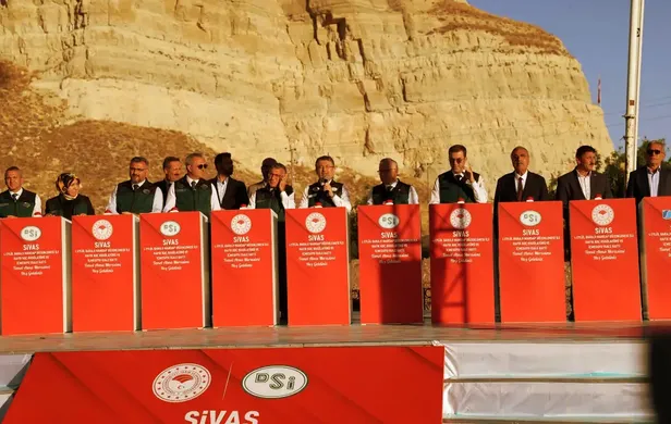 Tarım ve Orman Bakanı Yumaklı Sivas'ta temel atma töreninde konuştu: