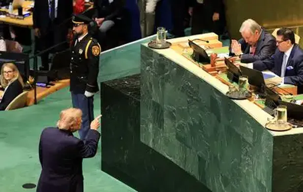 Trump Amenaza con Aniquilar Irán en UN Discurso en la Asamblea General de la ONU con Tintes Electorales