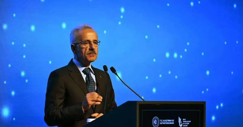 Bakan Uraloğlu, "15. Uluslararası Elektronik Haberleşme ve Posta Düzenleyicileri Konferansı"nda konuştu: Bakan Uraloğlu, "15. Uluslararası Elektronik Haberleşme ve Posta Düzenleyicileri Konferansı"nda konuştu: