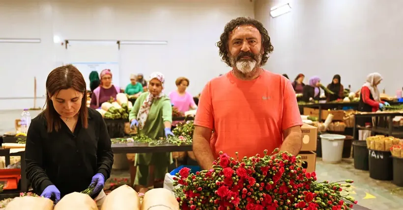 Çiçek sektörü, ihracatı artırmak için dünyayı dolaşıyor Çiçek sektörü, ihracatı artırmak için dünyayı dolaşıyor