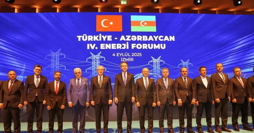 Enerji ve Tabii Kaynaklar Bakanı Bayraktar, İzmir'de Türkiye-Azerbaycan 4. Enerji Forumu'nda konuştu: Enerji ve Tabii Kaynaklar Bakanı Bayraktar, İzmir'de Türkiye-Azerbaycan 4. Enerji Forumu'nda konuştu: