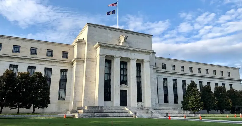 Fed Tutanakları Yayımlandı: Yıl Sonuna Kadar Yeni Faiz Artışı Sinyali