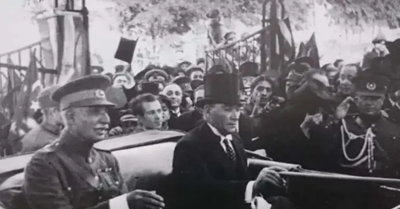 Atatürk'ün Yeni Ortaya Çıkan Fotoğrafları: Bir Tarihî Keşif Atatürk'ün Yeni Ortaya Çıkan Fotoğrafları: Bir Tarihî Keşif