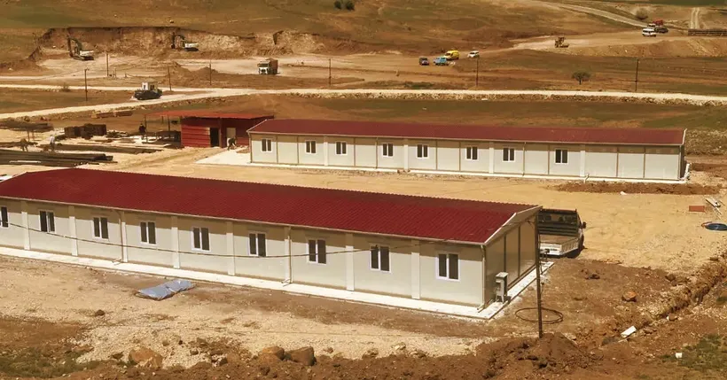 Karmod'dan yumurta tavukçuluğu çalışanlarına konteyner konaklama çözümü