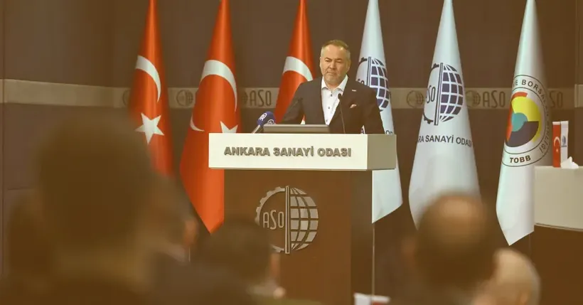 Rüzgar ve güneşten üretilen elektrikle geçen yıl 12 milyar dolarlık enerji ithalatının önüne geçildi Rüzgar ve güneşten üretilen elektrikle geçen yıl 12 milyar dolarlık enerji ithalatının önüne geçildi