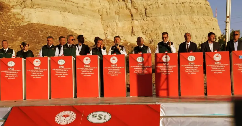 Tarım ve Orman Bakanı Yumaklı Sivas'ta temel atma töreninde konuştu: