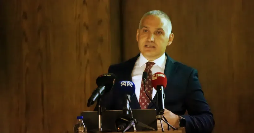 TBMM Zirai Don Olayını Araştırma Komisyonu üyeleri, Manisa'daki üzüm bağlarında incelemelerde bulundu TBMM Zirai Don Olayını Araştırma Komisyonu üyeleri, Manisa'daki üzüm bağlarında incelemelerde bulundu