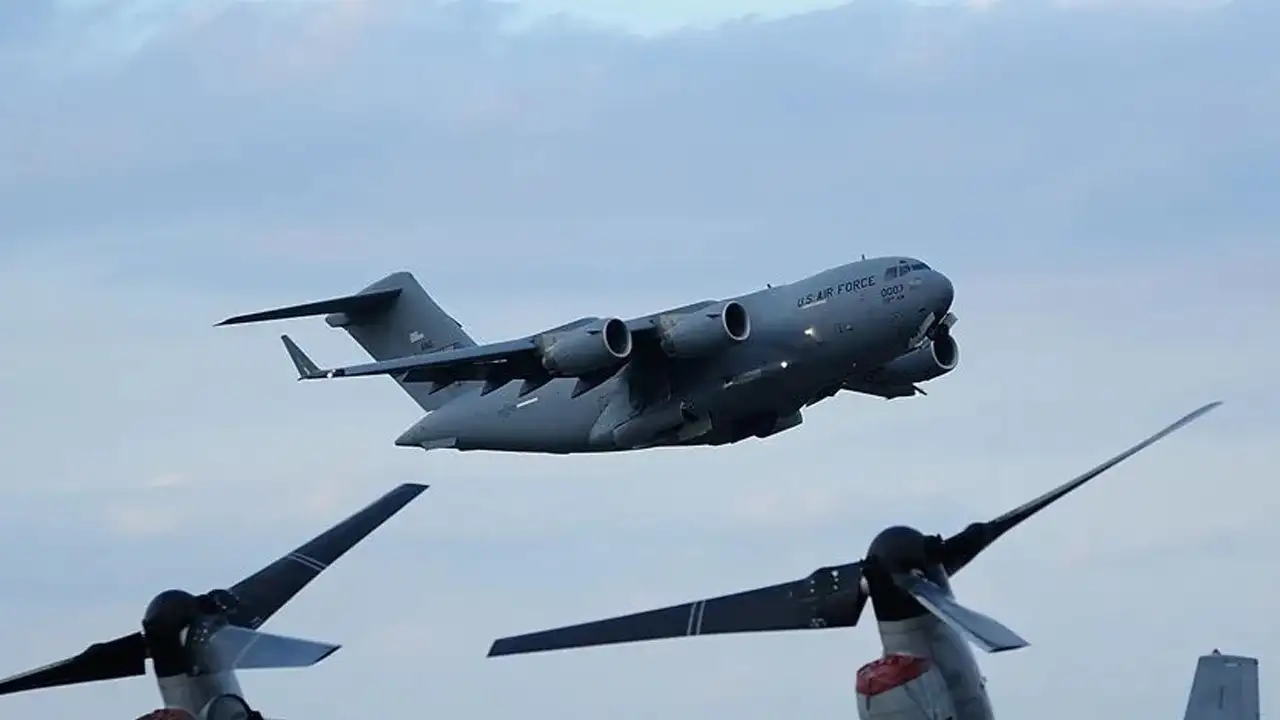 Amerikan Askeri Nakliye Uçağı Moskova'ya Geldi