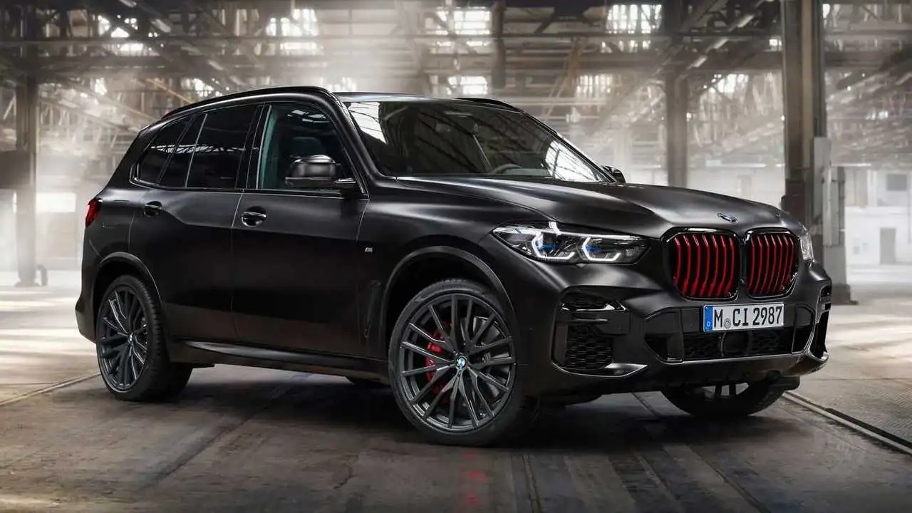 BMW Yangın Riski Nedeniyle Milyonlarca Aracı Geri Çağırıyor
