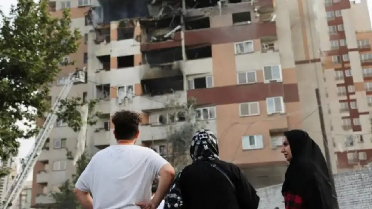 İran'dan Sosyal Medya Uyarısı: Paylaşanlar Cezalandırılacak