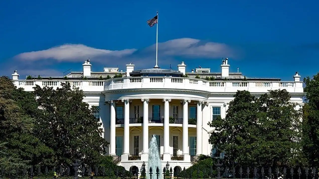 Trump'ın Görevden Aldığı Bondi'ye Beyaz Saray'da Yeni Görev